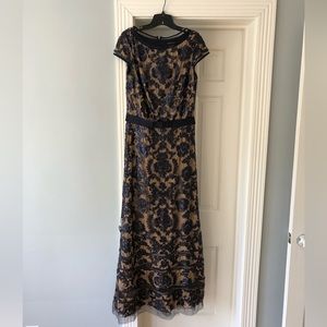 Tadashi Shoji Navy Overlay Evening Gown w/belt.